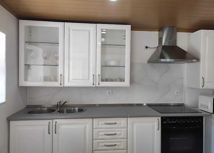 Lodge Cantinho Da Charneca Madalena (Tomar)